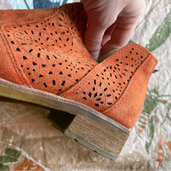 Soft boots orange suede - Picture 3 of 11